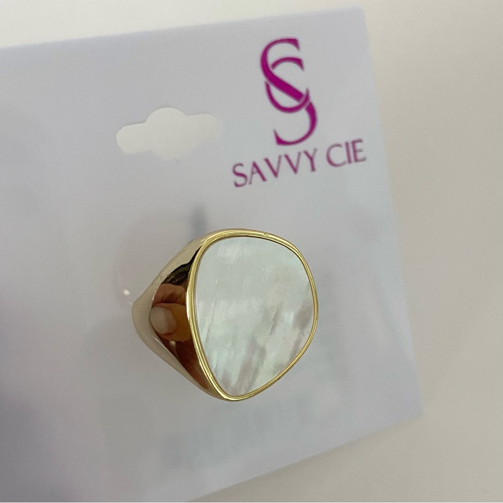 SAVVY CIE 18K Yellow Gold Plated Mother of Pearl Ring - Picture 6 of 6